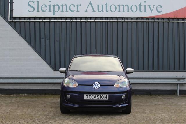 Volkswagen UP! 1.0 HIGH UP! Navi/ 5drs/ 75PK/ VW onderhouden!!