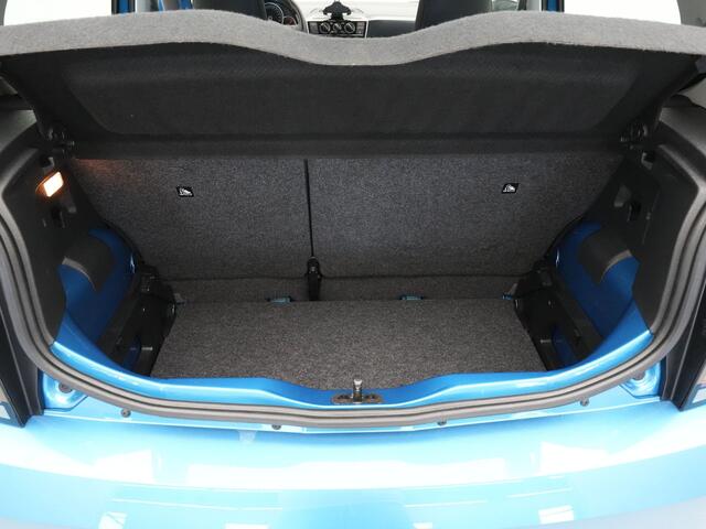 Volkswagen UP! 1.0 60pk BMT move up! Dab Airco Bluetooth 86