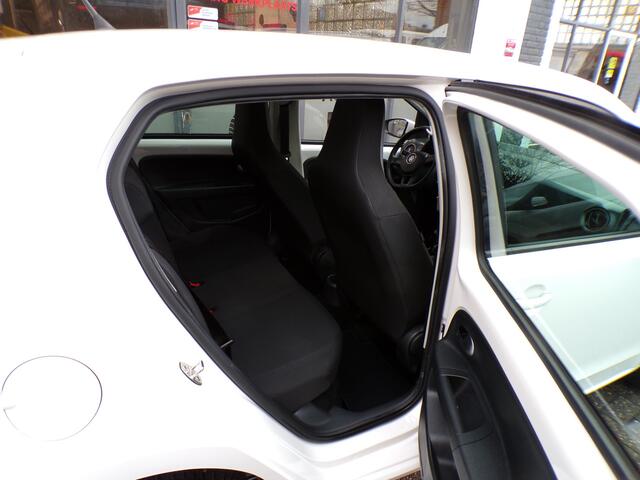 Volkswagen UP! 1.0 BMT high up! AIRCO, NIEUWE APK !!!