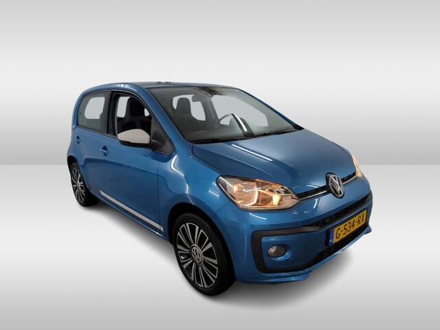 Volkswagen UP! 1.0 BMT high up! Winter Stoelverwarming / Parkeersensoren / Bluetooth / Airco / El. ramen en Spiegels