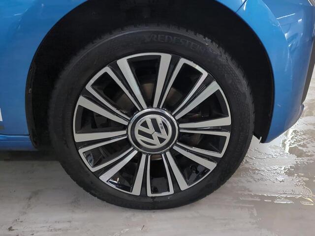 Volkswagen UP! 1.0 BMT high up! Winter Stoelverwarming / Parkeersensoren / Bluetooth / Airco / El. ramen en Spiegels