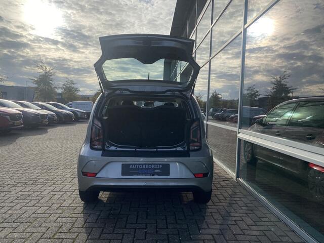 Volkswagen UP! 1.0 BMT move up! | Automaat |