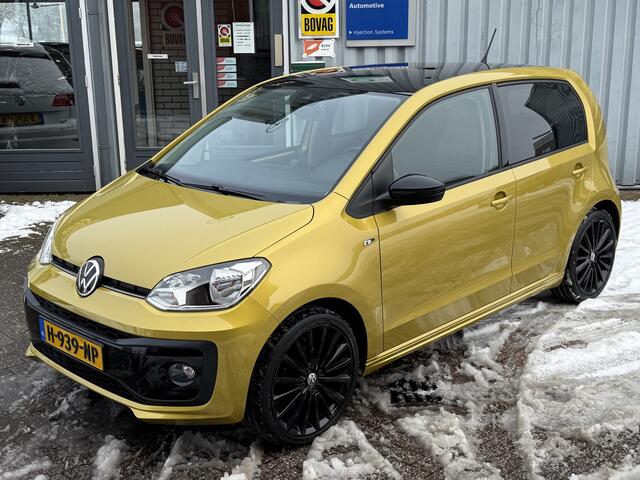 Volkswagen UP! 1.0 R-Line | UNIEK! | ORIG NL | CAMERA | DAB | BLUETOOTH | PDC