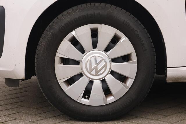 Volkswagen UP! 1.0 BMT move up! 60PK / 44kW, Achteruitrijcamera, parkeersensoren achter, multifunctioneel lederen stuurwiel, cruise control, bestuurdersstoel in hoogte verstelbaar, airco, radio, elektrische ramen voor, LED dagrijverlichting