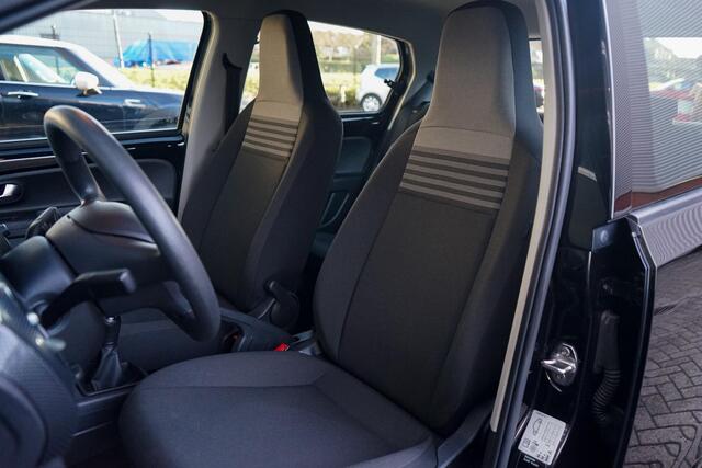 Volkswagen UP! 1.0 BMT move up!