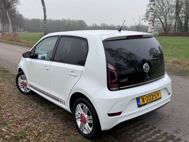 Volkswagen UP! BEATS / STOELVERWARMING / PDC / CLIMA / ALCANTARA / UNIEK