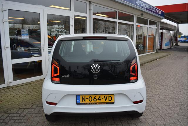 Volkswagen UP! 1.0 66PK Move Up! ? Clima ? Cruise ?Camera ? PDC ?