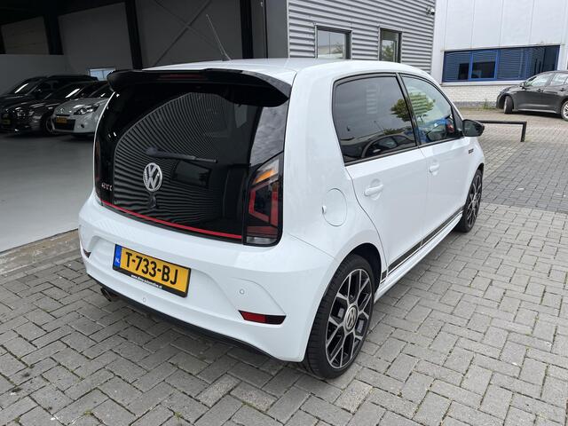 Volkswagen UP! GTI 135PK / Miltek / Car-play / LED