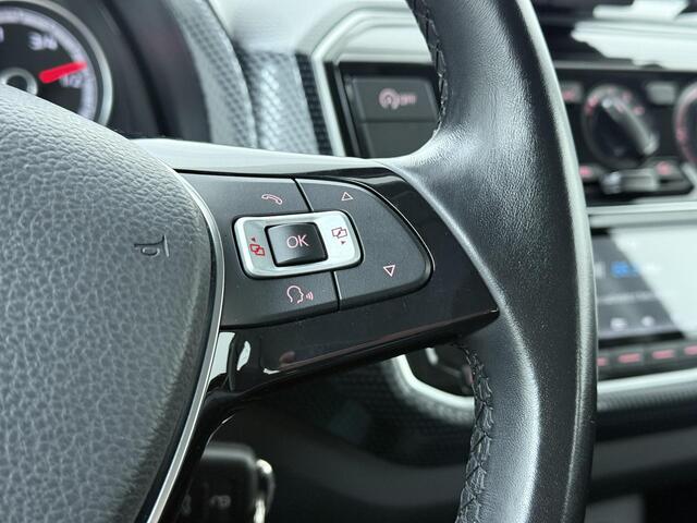 Volkswagen UP! 1.0 BMT move up! | 60 PK | Achteruitrijcamera | Cruise control | DAB+ radio | Airco |