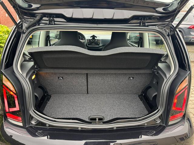 Volkswagen UP! 1.0 airco, stoelverw, elek ramen