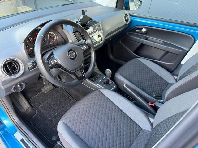 Volkswagen UP! 1.0 BMT high up! Join AUT / LM velgen / Cruise control / Stoelverw. / Pdc