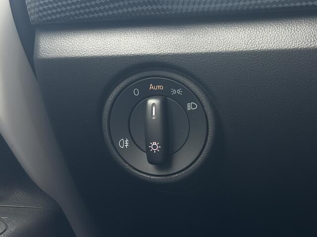 Volkswagen UP! 1.0 BMT move up! Airco, DAB, 5-Deurs, Rijklaar met beurt & garantie!