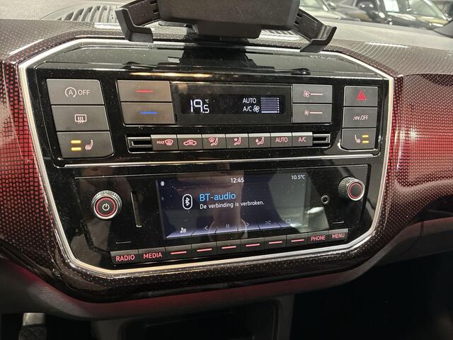 Volkswagen UP! 1.0 TSI 115pk GTI · Camera · P-Sensoren · Cruise Control · Stoelverwarming · Climatronic · 17'' Inch ·