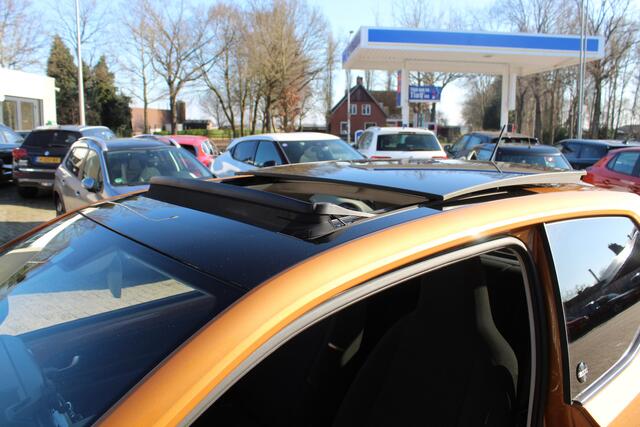 Volkswagen UP! 1.0 BMT Sound//Cruise//Airco//Stoelverwarming!!