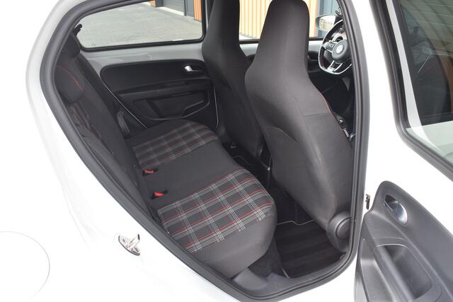 Volkswagen UP! GTI 1.0 TSI 116pk | Origineel NL | Pano | Camera | Beats