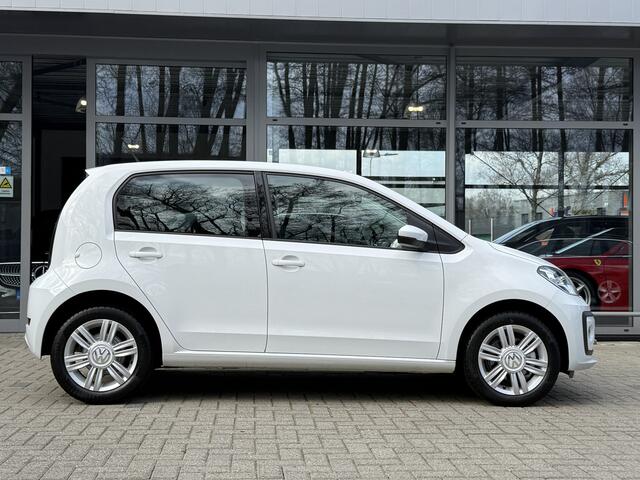 Volkswagen UP! 1.0 5DRS *!* HIGH UP *!* NAVI/ CRUISE/ LMV/ MF STUUR *!*