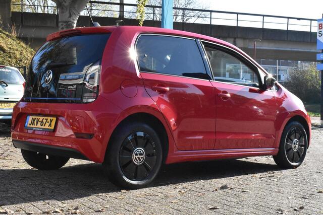 Volkswagen UP! e-up! Style Sport | All-seasons | Stoelverwarming | Camera | 12 mnd BOVAG garantie | Whatsapp 06-53188999