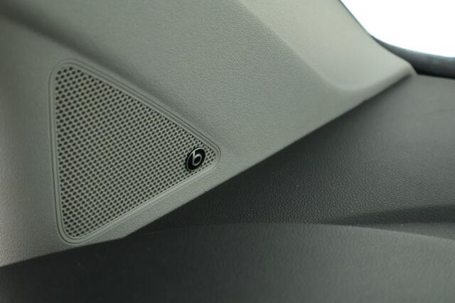 Volkswagen UP! 1.0 60pk BMT up! beats Camera Cruise Parkeersensoren Bluetooth