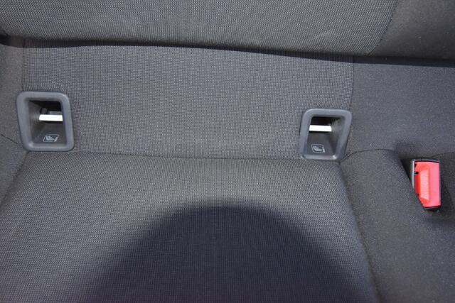 Volkswagen UP! 1.0 , AIRCO , EL VOOR , BL TOOTH , CV AFST ,