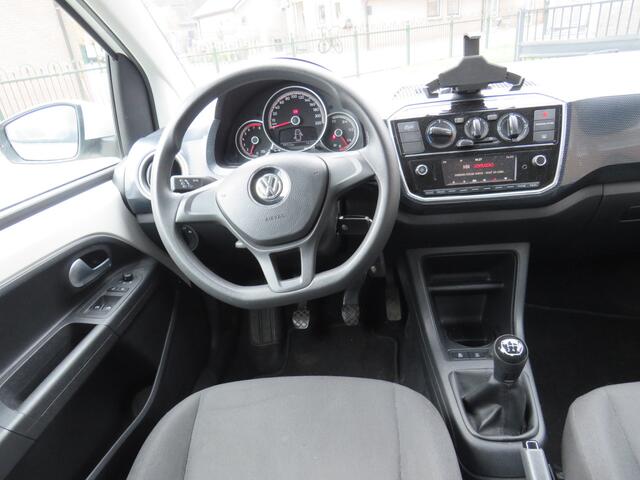 Volkswagen UP! 1.0 BMT move up! Executive * Rijklaarprijs incl. garantie * Airco * DAB+ * Bluetooth * 5 Deurs *