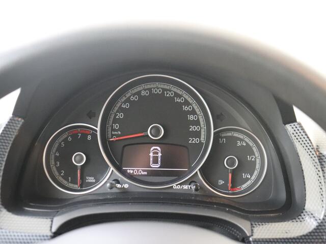 Volkswagen UP! 1.0