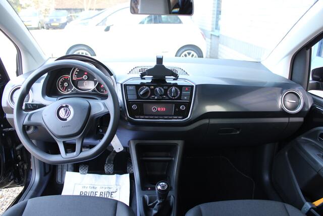 Volkswagen UP! 1.0 BMT move up! Airco 16 inch velgen