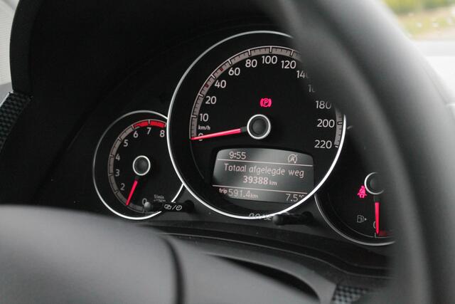 Volkswagen UP! 1.0 BMT move up! | Cruise | Stoelverw. | Climate