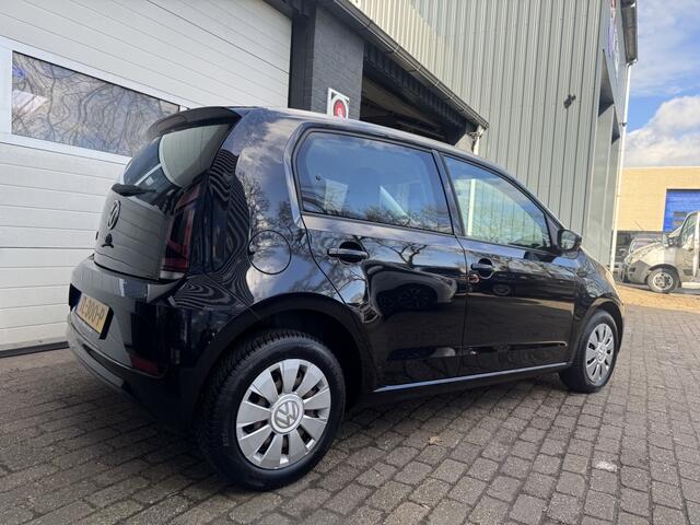 Volkswagen UP! 1.0 BMT move up!