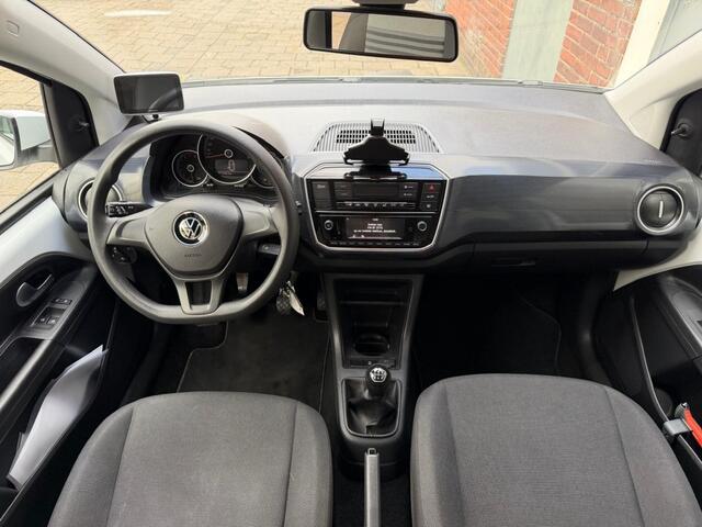 Volkswagen UP! 1.0 Exective Camera PDC Climat Cruise control Climat