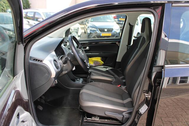 Volkswagen UP! 1.0 BMT high up!