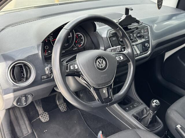Volkswagen UP! 1.0 MPI 60pk BMT move up! Cruise Control Camera PDC DAB Elektrische spiegels Airco