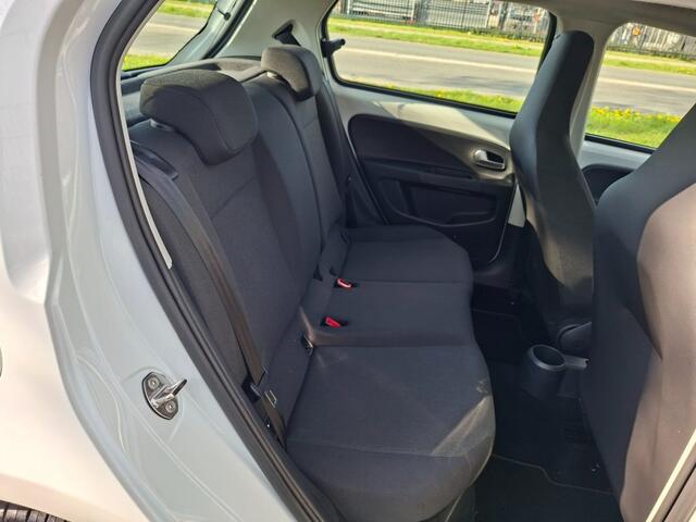 Volkswagen UP! 1.0 Bluemotion
