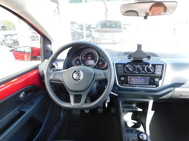 Volkswagen UP! 1.0 65PK MOVE UP! All-in Prijs! 1 jaar garantie!