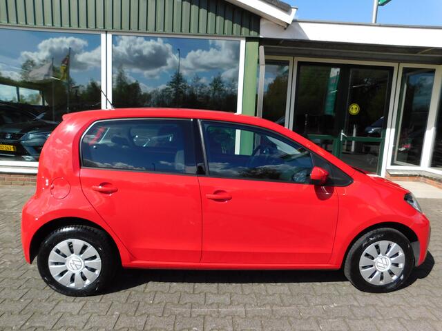 Volkswagen UP! 1.0 65PK MOVE UP! All-in Prijs! 1 jaar garantie!
