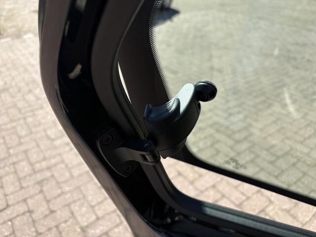 Volkswagen UP! 1.0, climate/cruise/camera/stoelverwarming/app connect.