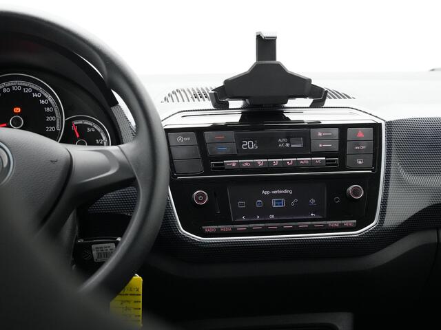 Volkswagen UP! 1.0 65 pk | Achteruitrijcamera | Cruise Control | Navigatie via app verbinding