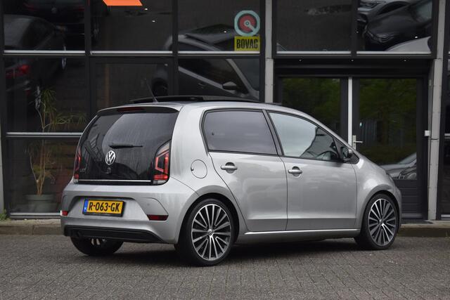 Volkswagen UP! 1.0 TSI BMT cross up! Airco Pano Stoelverwarming BBD