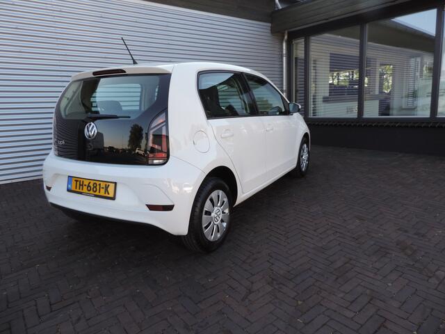 Volkswagen UP! 1.0 BMT move up!