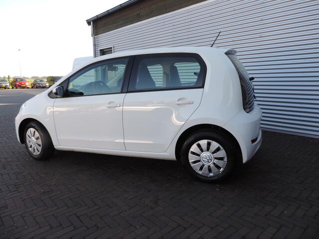 Volkswagen UP! 1.0 BMT move up!