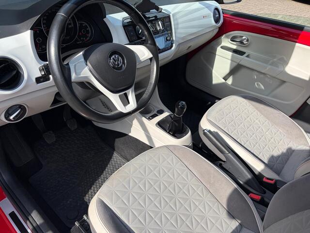 Volkswagen UP! 1.0 TSI 90PK High Up! beats Zeer bijzonder & Mooi!