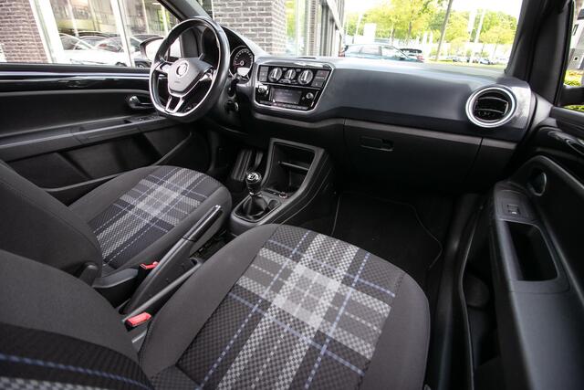 Volkswagen UP! 1.0 BMT take up! | Climate | Lichtmetaal