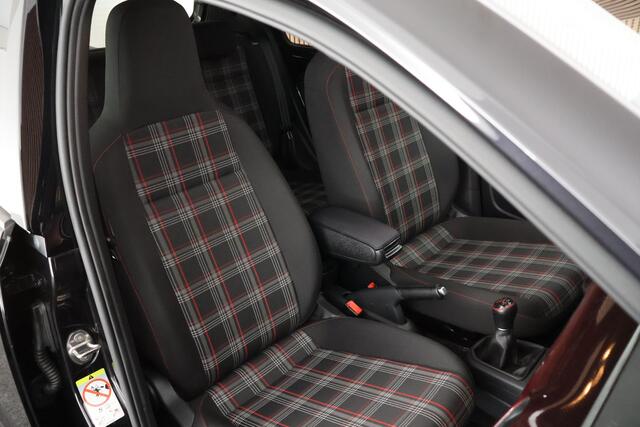 Volkswagen UP! 1.0 TSI 116pk GTI Panoramadak Stoelverwarming Cruise Control Parkeersensoren