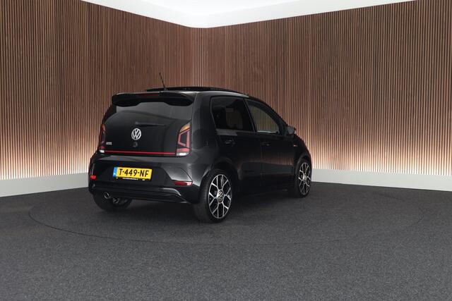 Volkswagen UP! 1.0 TSI 116pk GTI Panoramadak Stoelverwarming Cruise Control Parkeersensoren