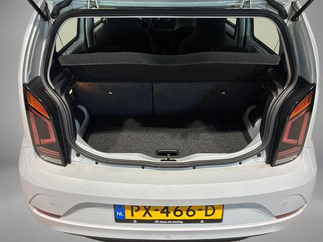 Volkswagen UP! 1.0 60pk BMT High UP! · Cruise Control · P-Sensoren · 15"Velgen · Airco · Telefoonhouder · Mistlampen · Elek. Verstel- + Verwarmbare Spiegels ·
