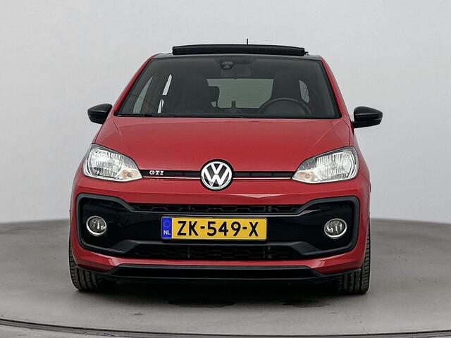 Volkswagen UP! 1.0 TSI GTI 116PK | Schuif-/Kanteldak | Stoelverwarming | BEATS Audio | Climate Control | Achteruitrijcamera | *Tornado Red*