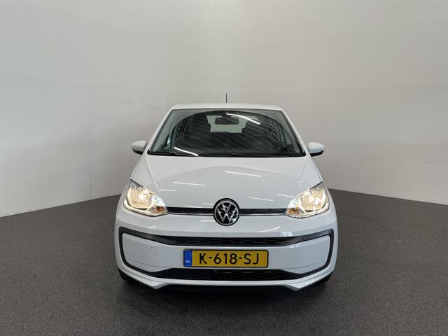 Volkswagen UP! 1.0 Camera Parkeersensoren achter Cruise Control Climate Control