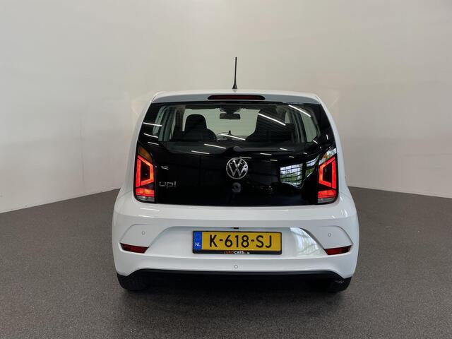 Volkswagen UP! 1.0 Camera Parkeersensoren achter Cruise Control Climate Control