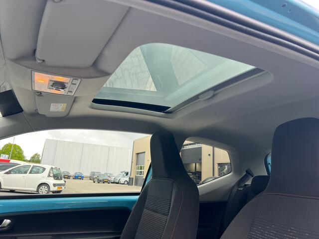 Volkswagen UP! 1.0 BMT Sound Up! Special ! panorama, airco, multistuur
