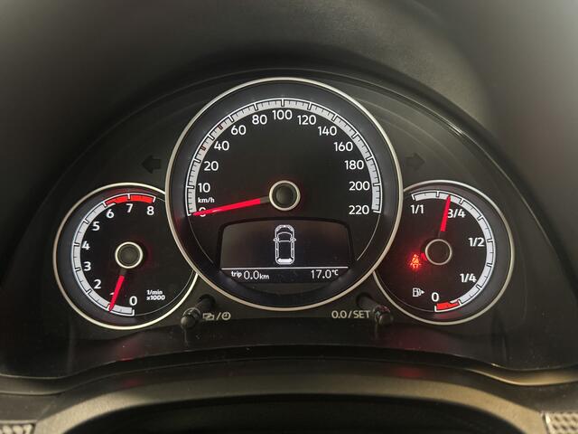 Volkswagen UP! 1.0 BMT move up! | Airco | Zeer lage KM-stand |