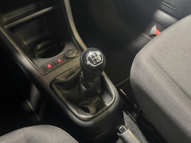 Volkswagen UP! 1.0 BMT move up! | Airco | Zeer lage KM-stand |